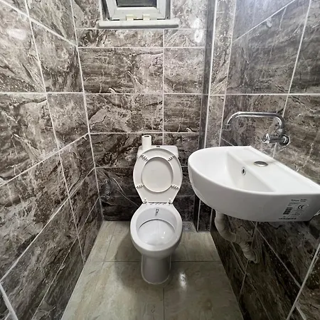 Cengiz Kendi Eviniz Gibi Didim